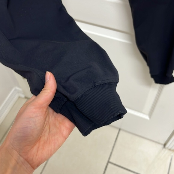 Lululemon Keep Moving Jogger | Size 6 Black - Picture 4 of 10